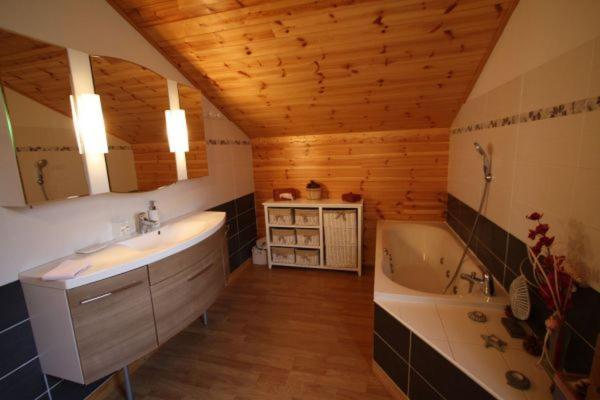 Chalet Les Ecureuils 圣纳博尔德 外观 照片